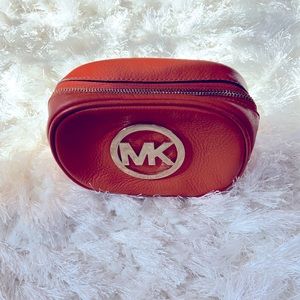 Micheal Kors cosmetic bag